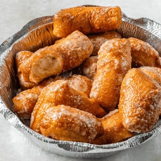Zeppolis.