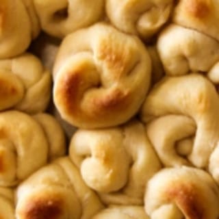 Garlic Knots