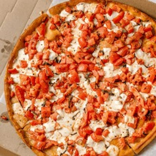 Fresh Tomato & Mozzarella.